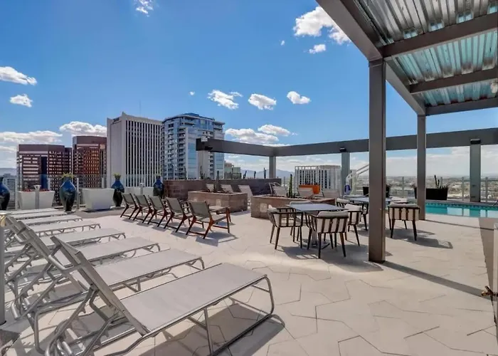 Boulevard Downtown Highrise Stu Sky Pool Parking Gym 15 Apartment *